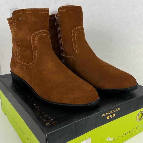 Very Volatile Jericho Booties Cognac Brown Suede Side Zip Size 7 - Picture 1 of 10